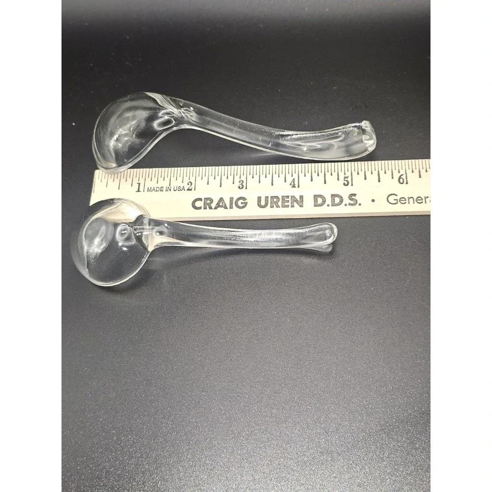 2 PC VINTAGE CLEAR GLASS CONDIMENT MAYONAISE LADLES SERVING SPOONS 4.75 &5.5 Inc